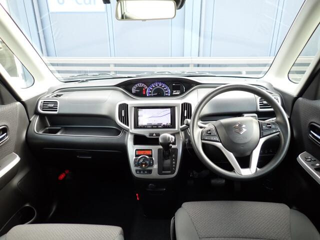 �C���p�l�摜�ɂȂ�܂��B�ԓ��͐��Ǝ҂ɂĎ����N���[�j���O�{�H�ς݂Ȃ̂ŁA��ϐ����ł��B