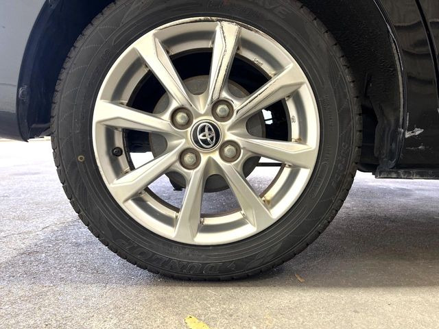 【純正14インチアルミホイール】外観にマッチした純正アルミホイールを装着しております。各種社外アルミホイールや、スタッドレスタイヤも取扱いしております。是非ご相談ください♪
