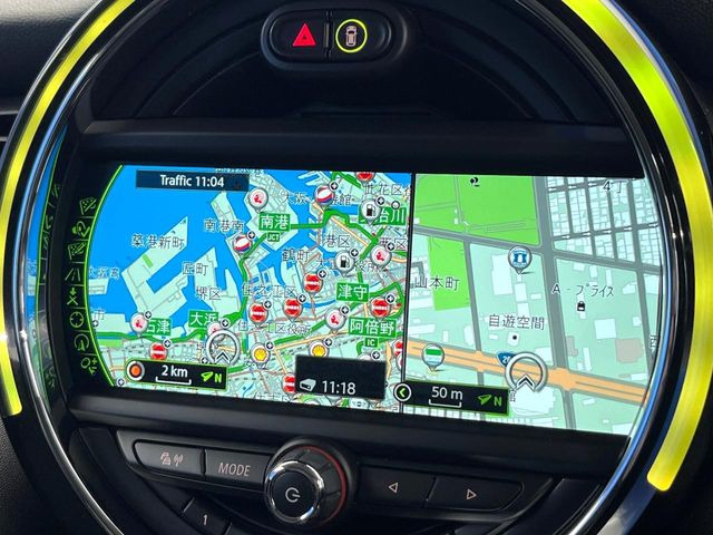 �������i�r:��̊��̂���i�r�́A����������ԓ������o���Ă���܂��B�I�[�f�B�I�@�\���[�����Ă���܂��̂ŁA�^�]�����y���߂܂���