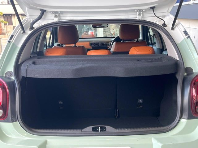 ���g�����N���[��:�R���p�N�g�Ȃ���\���Ȏ��e�X�y�[�X!�g�p�������Ȃ����ꂢ�ȏ�Ԃ��ێ����Ă���܂��B