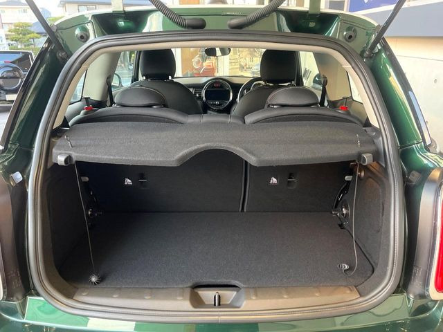 ���g�����N���[��:����L������e�X�y�[�X!���ꂾ���̍L��������΂��������⃌�W���[�Ȃǂɂ��œK�ł�!�g�p�������Ȃ����ꂢ�ȏ�Ԃ��ێ����Ă���܂��B