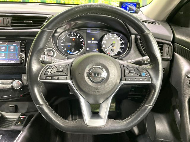 �y�����v�����X�e�A�����O�z�㎿�Ȋv���g�p���邱�ƂŁA��ɂ����������݂ƂĂ��^�]���₷���n���h���ł���