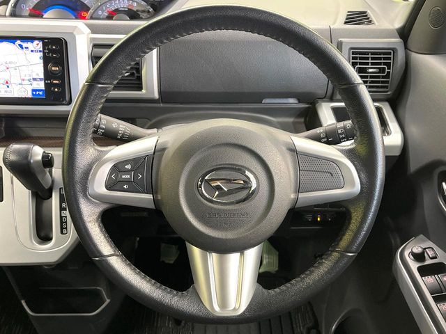 �yLED�w�b�h���C�g�z���V����ԑ��s�����ǍD�Ȏ��E���m�ۂ����S���ĉ^�]�ł��鍂�P�xLED�w�b�h���C�g�𑕔�!�_�����x�������A����d�͂��}�����Ă��܂��B