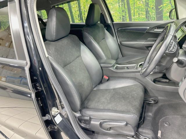 �y�n�[�t���U�[�V�[�g�z�������ƍ���S�n�𗼗������l�C�̃V�[�g���w�ʁE���ʂ̃t�@�u���b�N�f�ނ́A�ʋC���̗ǂ��⊊��ɂ����ɗD��Ă��܂��B�C���╞���ɍ��E���ꂸ���K�ɂ���肢�������܂��B