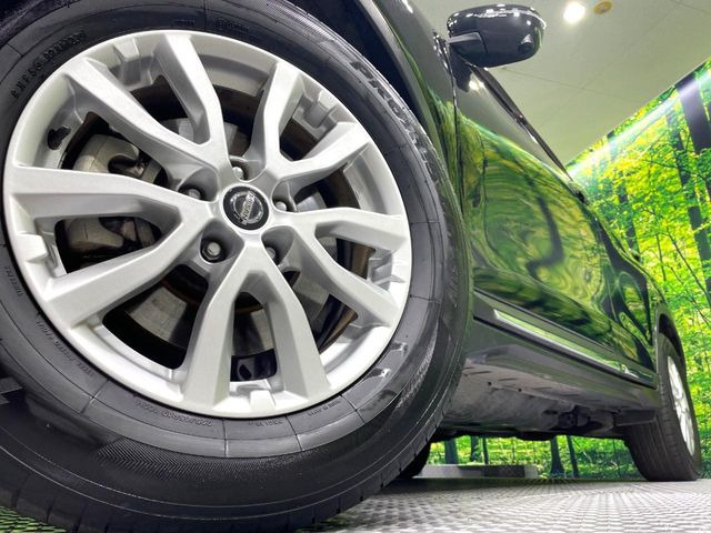 �y����17�C���`�A���~�z�C�[���z�O�ςɃ}�b�`���������A���~�z�C�[���𑕒����Ă���܂��B�e��ЊO�A���~�z�C�[����A�X�^�b�h���X�^�C�����戵�����Ă���܂��B���񂲑��k����������