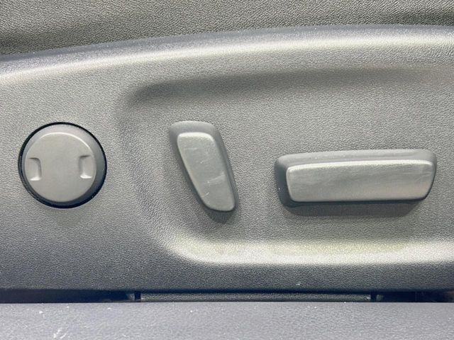 �y�p���[�V�[�g�z�X�C�b�`��ŊȒP�ɃV�[�g�̔��������\!�d��������͂�����܂���!���K�ȃV�[�g�|�W�V�����ɃZ�b�g���āA���K�ȃh���C�u�����y���݂��������B