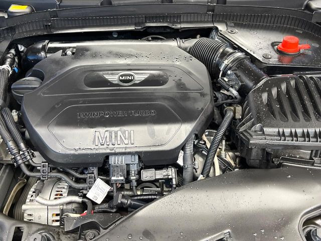 �����X�ł́A�e���[�J�[�̐�p�f�f�e�X�^�[�𓱓��B���Ǝ��i�����e�N�j�J���X�^�b�t���풓���Ă���܂��̂ŁA������̍ۂɂ����S���Ă����p���������܂��B