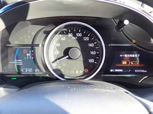 ���[�^�p�l���ɂȂ�܂�