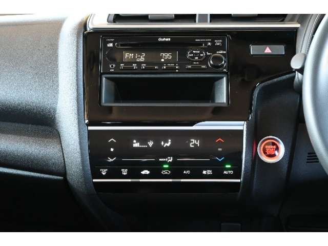 フィット1.3 13G Fパッケージ