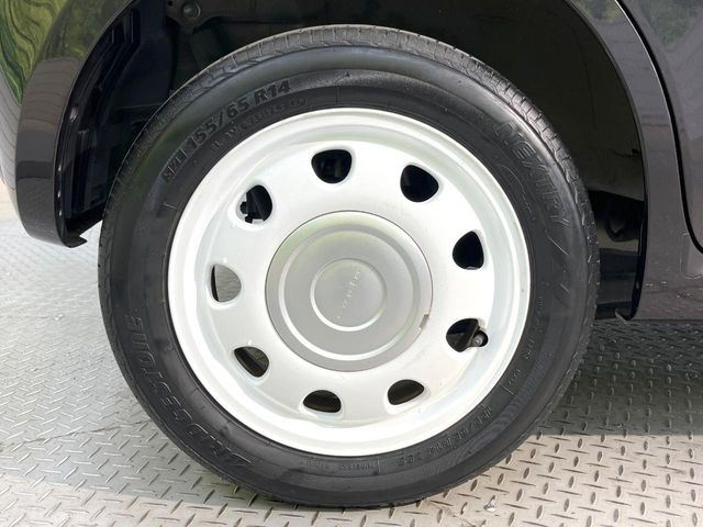 �y����14�C���`�A���~�z�C�[���z�O�ςɃ}�b�`���������A���~�z�C�[���𑕒����Ă���܂��B�e��ЊO�A���~�z�C�[����A�X�^�b�h���X�^�C�����戵�����Ă���܂��B���񂲑��k����������