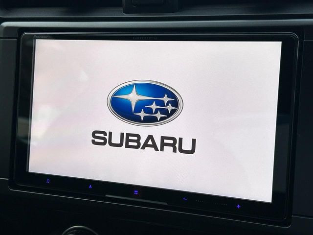 �y�����i�r�z�l�C�̏����i�r�𑕔����Ă���܂��B�i�r�̎g���₷���͂������A�I�[�f�B�I�@�\���[��!�L�����v�◷�s�͂������A�ʋ΂┃�����ȂǕ��i�̃h���C�u���y�����Ȃ�͂���