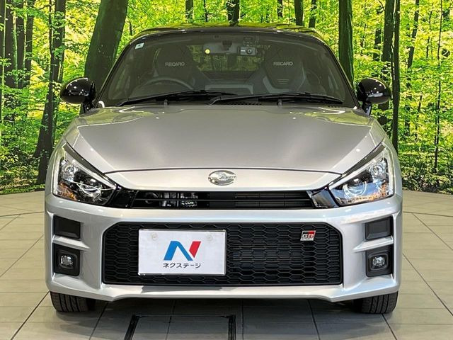 ���Ђł́A�S�ԁw�C�����Ȃ��x�̂��Ԃ̂ݎ�舵���Ă���܂��B��C�o�C���[�ɂ�錵�I�����d����̌�A���Ɍ�̎ԗ��`�F�b�N���s���A�l�N�X�e�[�W���F�肵�����i���Ȓ��ÎԂ����񋟂��Ă���܂��B