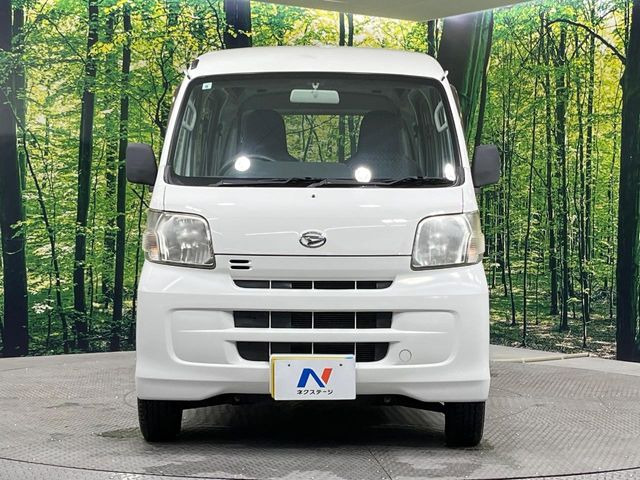 ���Ђł́A�S�ԁw�C�����Ȃ��x�̂��Ԃ̂ݎ�舵���Ă���܂��B��C�o�C���[�ɂ�錵�I�����d����̌�A���Ɍ�̎ԗ��`�F�b�N���s���A�l�N�X�e�[�W���F�肵�����i���Ȓ��ÎԂ����񋟂��Ă���܂��B