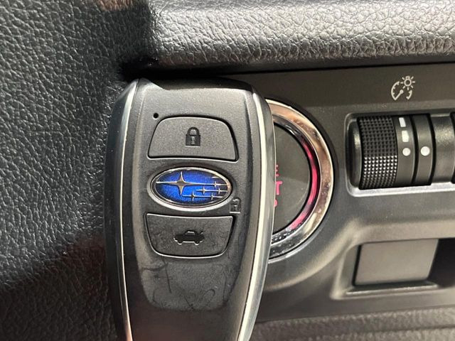 �y�A�N�Z�X�L�[&�v�b�V���X�^�[�g�z�J�o����|�P�b�g�ɓ��ꂽ�܂܂ł��h�A�̎{���E�������\�ȃX�}�[�g�L�[�𑕔��B�G���W���̃I���E�I�t�����J�M�����o���K�v�������A�{�^�����v�b�V�����邾����OK��