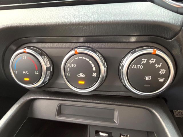 �y���E�Ɨ��^�t���I�[�g�G�A�R���z�^�]�ȂƏ���Ȃł��ꂼ�ꂨ�D�݂̉��x�ɐݒ�\�B����҂ɂ��z�������A�œK�ȋ󒲂����͂��v���܂��B