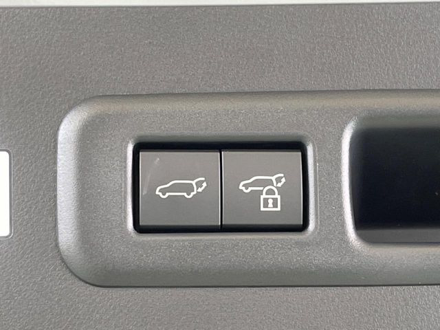 �y�p���[�o�b�N�h�A�z�X�}�[�g�L�[��^�]�Ȃ̃{�^�������������Ń��A�Q�[�g�������ŊJ���܂�!�ו��������Ă��鎞��A�����ʒu�ɂ���o�b�N�h�A��߂�ۂɕ֗��ȋ@�\�ł���