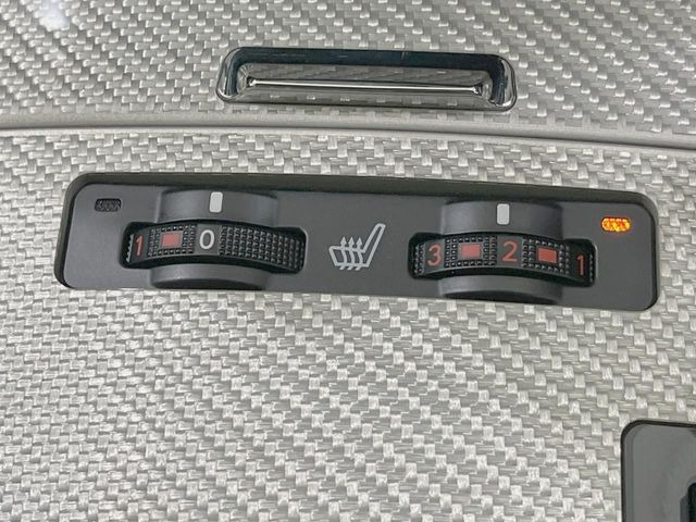 �y�V�[�g�q�[�^�[�z�������ɏd�󂷂�V�[�g�q�[�^�[!�G�A�R����葁�����܂��Ă����̂Ŋ�����̐l�����S�ł��ˁ�G�A�R���̉����͊������邩����A�Ƃ������ɂ����������߂ł��B