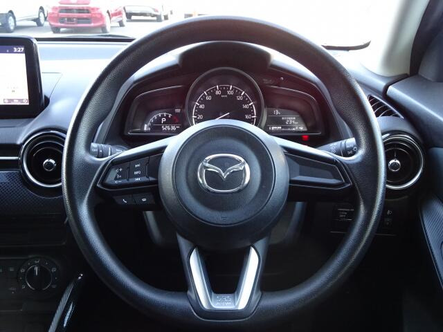 �I���b�N�X�F�蒆�ÎԂ͌��I�����㎿�Ȏ��q�݂̂����͂��v���܂��B�S�ԂɃv���̐E�l�ɂ��O�ꂵ�����O���̐��|�A�����グ�A�R�[�e�B���O�������{���Ă���܂��B