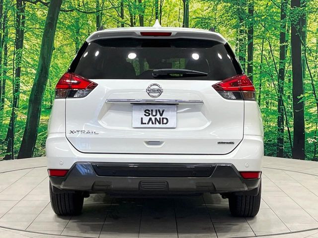 安心の最長10年・走行無制限保証(有償)をご用意。保証内容も充実はもちろん、無料点検&オイル交換や、年中無休の全国・24時間ロードサービスも付帯されておりますのでご安心下さい。