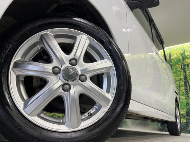 �y14�C���`�A���~�z�C�[���z�O�ςɃ}�b�`�����A���~�z�C�[���𑕒����Ă���܂��B�e��A���~�z�C�[����A�X�^�b�h���X�^�C�����戵�����Ă���܂��B���񂲑��k����������