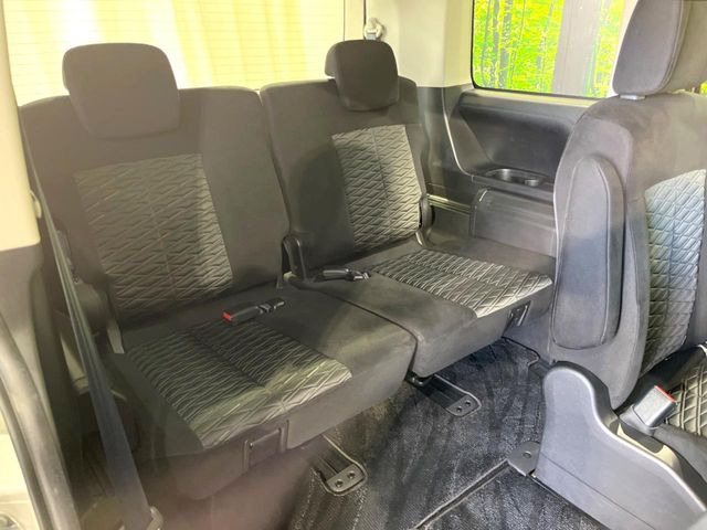 3��ڃV�[�g�͂�������ԗǍD����l�ł��������ƍ����Ē����܂��̂ŁA��l���ł̂��o���������N���N�ł��􂲉Ƒ��ŁA�C�̒m�ꂽ���ԂŁA�h���C�u�ɍs���̂��y���݂ł��ˁ�