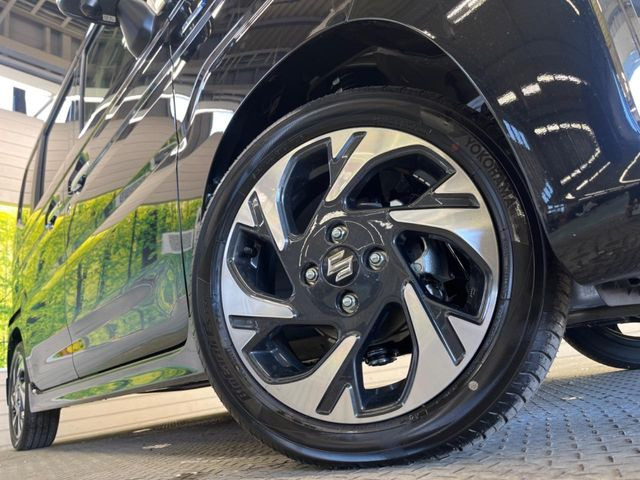 �y����15�C���`�A���~�z�C�[���z�����z�C�[���𑕒��B���s���\�̌���ɉ����A�O�ς����X�^�C���b�V���ɂȂ��Ă��܂��B