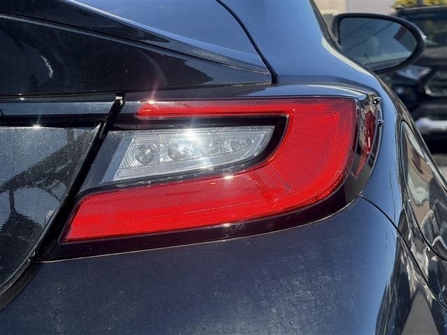 ���Ǝҗl�ւ̔̔��͂��f�肳���Ă��������܂��B �Ԍ������ԗ��̏ꍇ�́A�Ԍ����擾�������x�������z�ŕ\�����Ă���܂��B