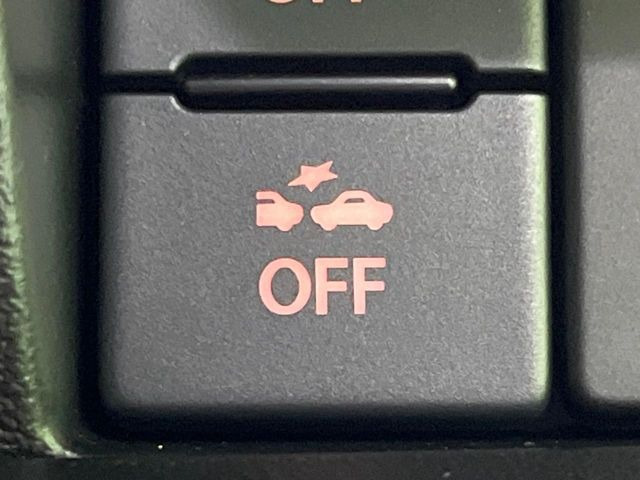 �y�X�Y�L �Z�[�t�e�B�T�|�[�g�z���s���ɑO���̎ԗ�����F�����A�Փ˂������Ȏ��͌x��ƃu���[�L�ŏՓˉ���Ɣ�Q�y�����A�V�X�g�B�����S�Ƀh���C�u�����y���݂��������܂��B