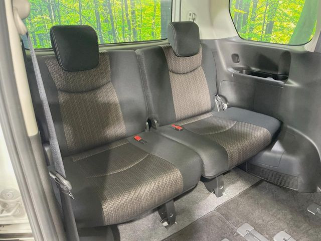 3��ڃV�[�g�͂�������ԗǍD����l�ł��������ƍ����Ē����܂��̂ŁA��l���ł̂��o���������N���N�ł��􂲉Ƒ��ŁA�C�̒m�ꂽ���ԂŁA�h���C�u�ɍs���̂��y���݂ł��ˁ�