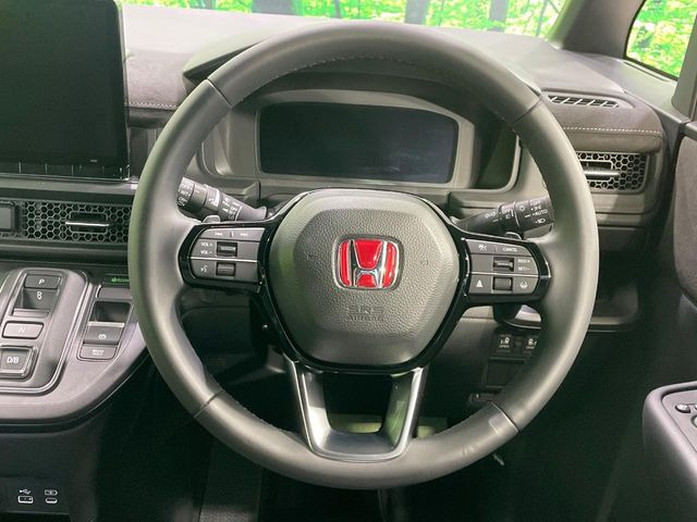 �y�����v�����X�e�A�����O�z�㎿�Ȋv���g�p���邱�ƂŁA��ɂ����������݂ƂĂ��^�]���₷���n���h���ł���