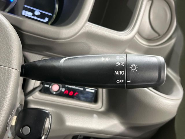 �y�I�[�g���C�g�z����̖��邳�ɉ����Ď����Ńw�b�h���C�g�̓_���E�������ł���@�\�ł�!���C�g�̕t���Y��E�����Y��Ȃǂ������Ȃ�A�J�̓���[���̑��s�����S!�g���l���ʉߎ����֗��ł��ˁ�