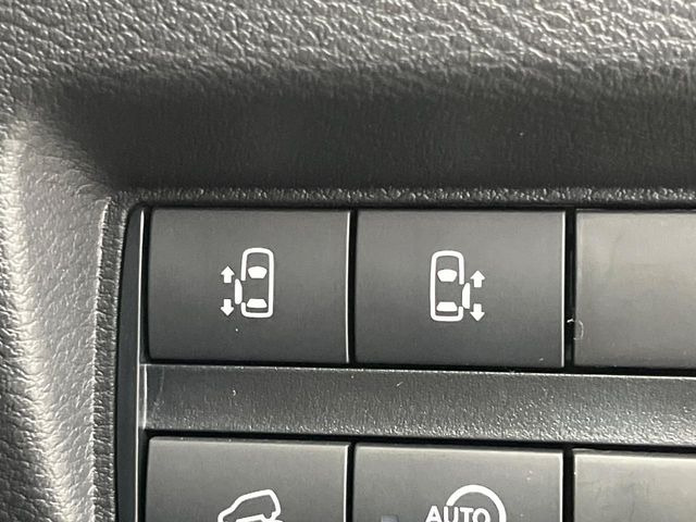 �y�����p���[�X���C�h�h�A�z�X�}�[�g�L�[��^�]�Ȃ̃X�C�b�`�Ō�ȗ����X���C�h�h�A�̊J���\���d��������͂����ăh�A���J����K�v�������A�����Ȃ��q�l�ł��ȒP�ɊJ���߂ł����K�ł���