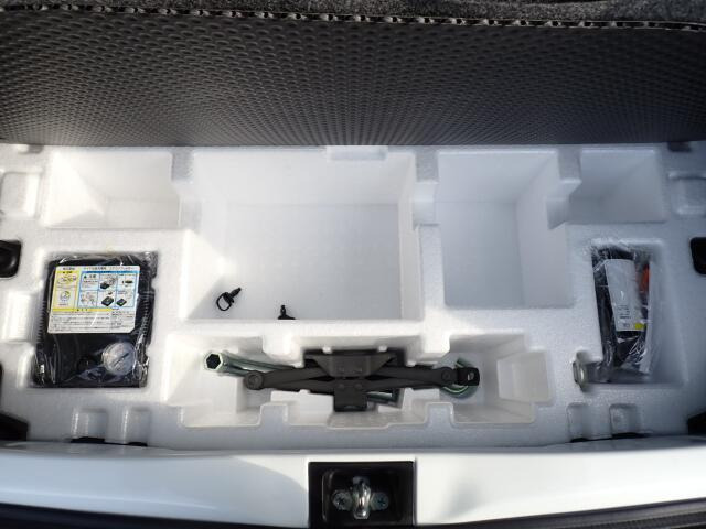 �p���N�C���L�b�g���t���Ă܂�.