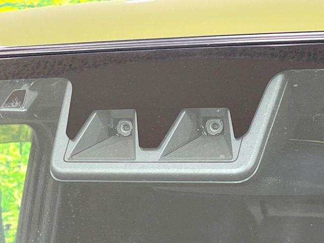 �y�X�}�[�g�A�V�X�g�z���s���ɑO���̎ԗ�����F�����A�Փ˂������Ȏ��͌x��ƃu���[�L�ŏՓˉ���Ɣ�Q�y�����A�V�X�g�B�����S�Ƀh���C�u�����y���݂��������܂��B