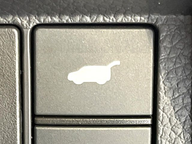 �y�p���[�o�b�N�h�A�z�X�}�[�g�L�[��^�]�Ȃ̃{�^�������������Ń��A�Q�[�g�������ŊJ���܂�!�ו��������Ă��鎞��A�����ʒu�ɂ���o�b�N�h�A��߂�ۂɕ֗��ȋ@�\�ł���