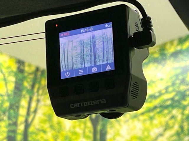 �y�h���C�u���R�[�_�[�z���S�E���S�ȃJ�[���C�t�ɕK�{�̃h���C�u���R�[�_�[�𑕔�!���s���͂������A������^�]�⎖�̂ɑ��������ۂ̏󋵂��f���ŋL�^���A����̃��X�N�ɔ����܂��B