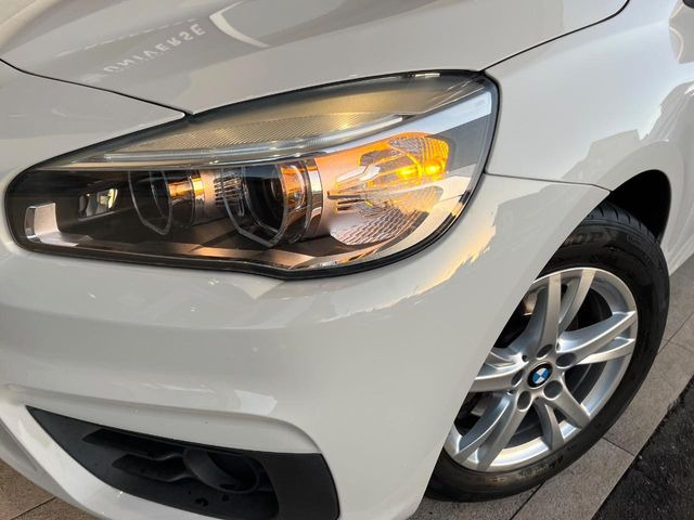 ��LED�w�b�h���C�g:��ԑ��s�����ǍD�Ȏ��E���m�ۂ����S���ĉ^�]�ł��鍂�P�xLED�w�b�h���C�g�𑕔�!�_�����x�������A����d�͂��}�����Ă��܂��B