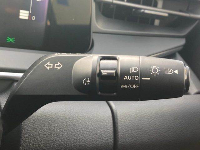 �y�I�[�g���C�g�z����̖��邳�ɉ����Ď����Ńw�b�h���C�g�̓_���E�������ł���@�\�ł�!���C�g�̕t���Y��E�����Y��Ȃǂ������Ȃ�A�J�̓���[���̑��s�����S!�g���l���ʉߎ����֗��ł��ˁ�