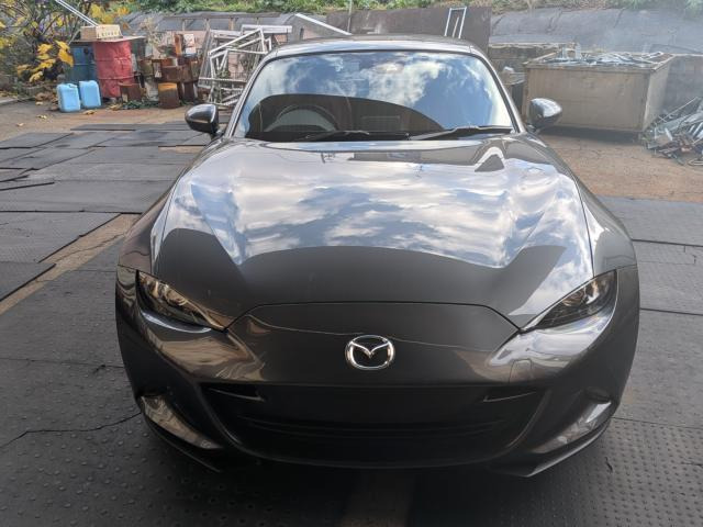 ロードスターRF2.0 VS バーガンディ― セレクション