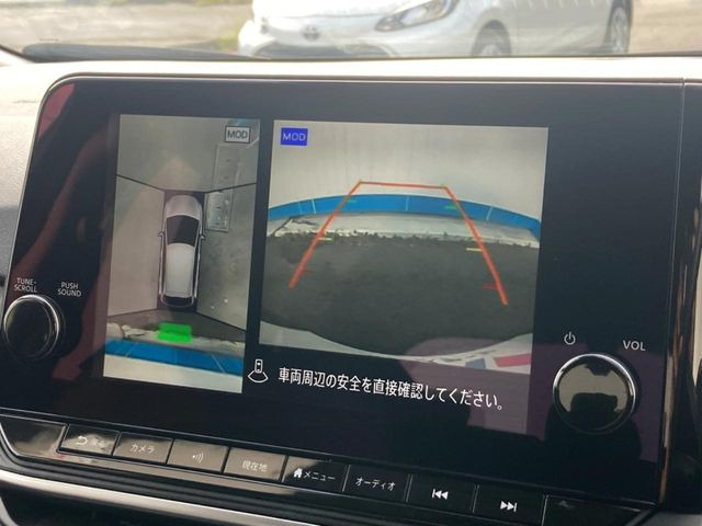 �y�A���E���h�r���[���j�^�[�z��p�̃J�����ɂ��A�ォ�猩���낵���悤�Ȏ��_��360�x�N���}�̎��͂��m�F���邱�Ƃ��ł��܂������p�������m�F���₷���A�����ꏊ�ł̐؂�Ԃ��⒓�Ԃ��X���[�Y�ɍs���܂��B