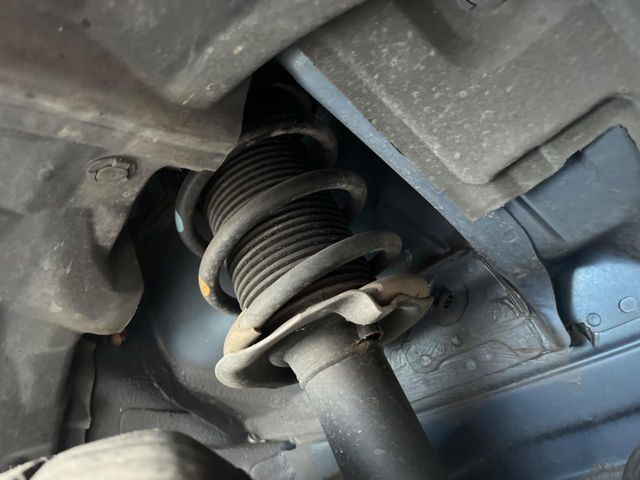 ���Ԃ����S���Ă���肢�������ׂɂ́A�����̒���_�����������܂���B�T�[�r�X�T�|�[�g(�L���ۏ�)�ł͖����_�������񋟂��Ă���A���S�̃J�[���C�t�����߂�������������T�|�[�g�̐��������Ă��܂��B