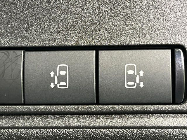 セレナ1.4 e-POWER ハイウェイスターV