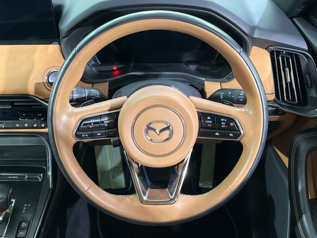 �y�����v�����X�e�A�����O�z�㎿�Ȋv���g�p���邱�ƂŁA��ɂ����������݂ƂĂ��^�]���₷���n���h���ł���