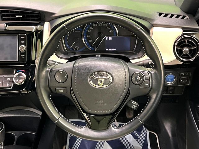 �y�����v�����X�e�A�����O�z�㎿�Ȋv���g�p���邱�ƂŁA��ɂ����������݂ƂĂ��^�]���₷���n���h���ł���