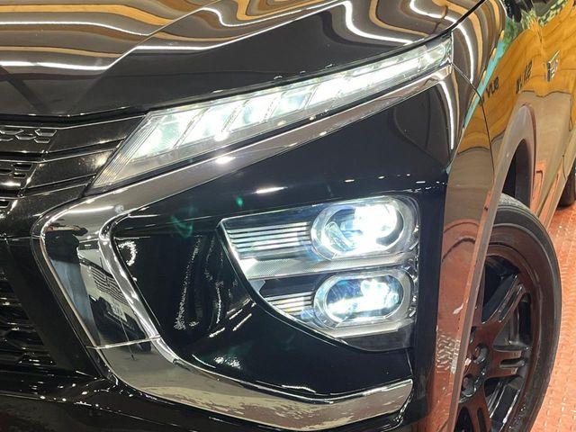 �yLED�w�b�h���C�g�z���V����ԑ��s�����ǍD�Ȏ��E���m�ۂ����S���ĉ^�]�ł��鍂�P�xLED�w�b�h���C�g�𑕔�!�_�����x�������A����d�͂��}�����Ă��܂��B