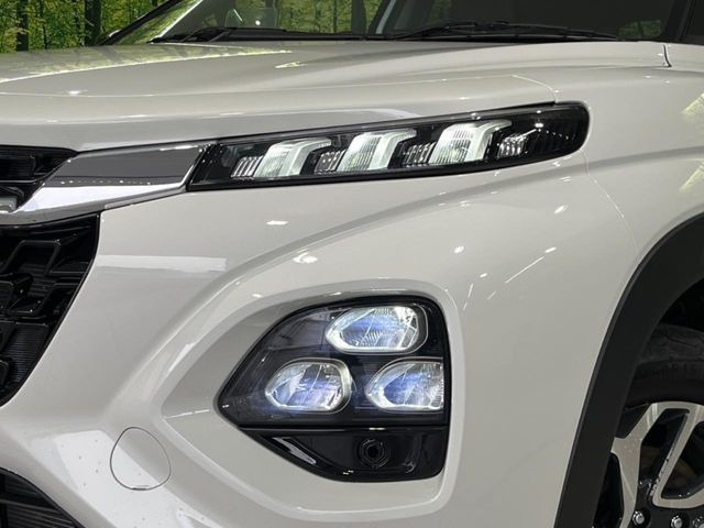 �yLED�w�b�h���C�g�z���V����ԑ��s�����ǍD�Ȏ��E���m�ۂ����S���ĉ^�]�ł��鍂�P�xLED�w�b�h���C�g�𑕔�!�_�����x�������A����d�͂��}�����Ă��܂��B