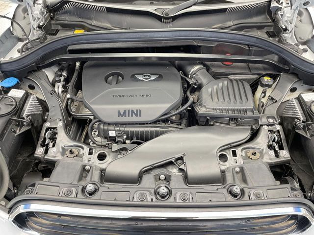 �����X�ł́A�e���[�J�[�̐�p�f�f�e�X�^�[�𓱓��B���Ǝ��i�����e�N�j�J���X�^�b�t���풓���Ă���܂��̂ŁA������̍ۂɂ����S���Ă����p���������܂��B