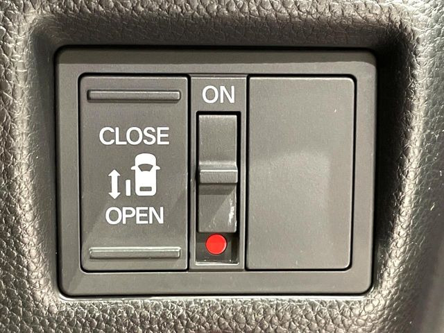 �y�p���[�X���C�h�h�A�z�X�}�[�g�L�[��^�]�Ȃ̃X�C�b�`�ŃX���C�h�h�A�̊J���\���d��������͂����ăh�A���J����K�v�������A���������q�l�ł��A�d���ו��������Ă��鎞�����N�ɊJ���߂ł��܂���