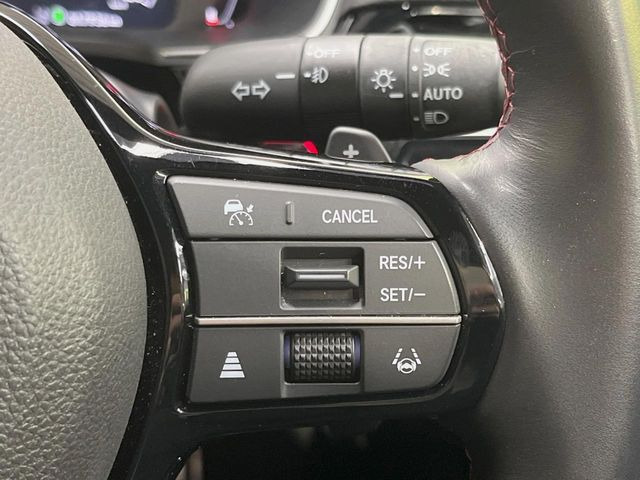 �y�A�_�v�e�B�u�N���[�Y�R���g���[���z�������H�ł̒��������s���y��!!�����ő��x��ۂN���[�Y�R���g���[�����A�Փˌy���V�X�e���ƘA�g���A�O���̎ԗ������m���ĎԊԂ�ۂ悤�ɑ��x���߂��Ă���܂�!!