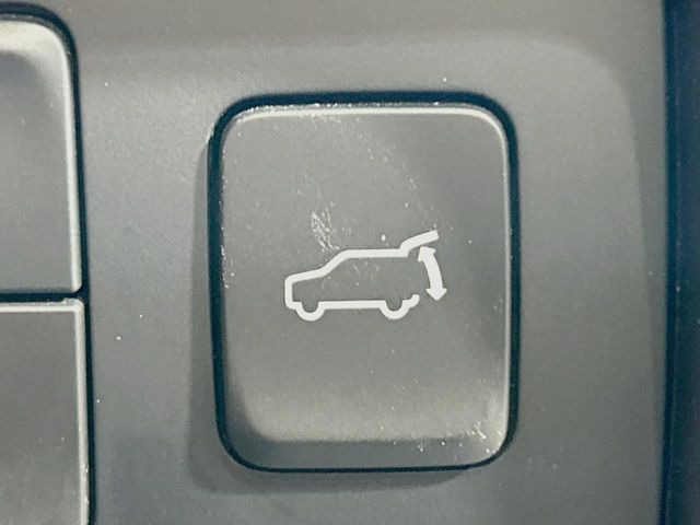 �y�p���[�o�b�N�h�A�z�X�}�[�g�L�[��^�]�Ȃ̃{�^�������������Ń��A�Q�[�g�������ŊJ���܂�!�ו��������Ă��鎞��A�����ʒu�ɂ���o�b�N�h�A��߂�ۂɕ֗��ȋ@�\�ł���